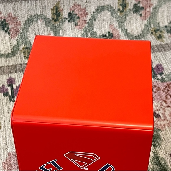 Superman 2025 AMC Daily Planet Newspaper Box Popcorn Bucket New - Picture 12 of 14